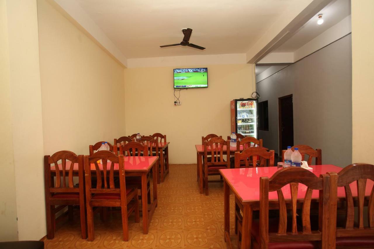 Spot On 503 Lisno Restaurant And Lodge Lumbini Exterior foto